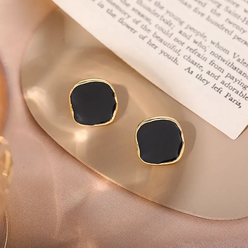 Circular Droplet Shaped Irregularity Metal Earring for Women Vintage Jewelry Design Fashion Aesthetic Earrings Accessories