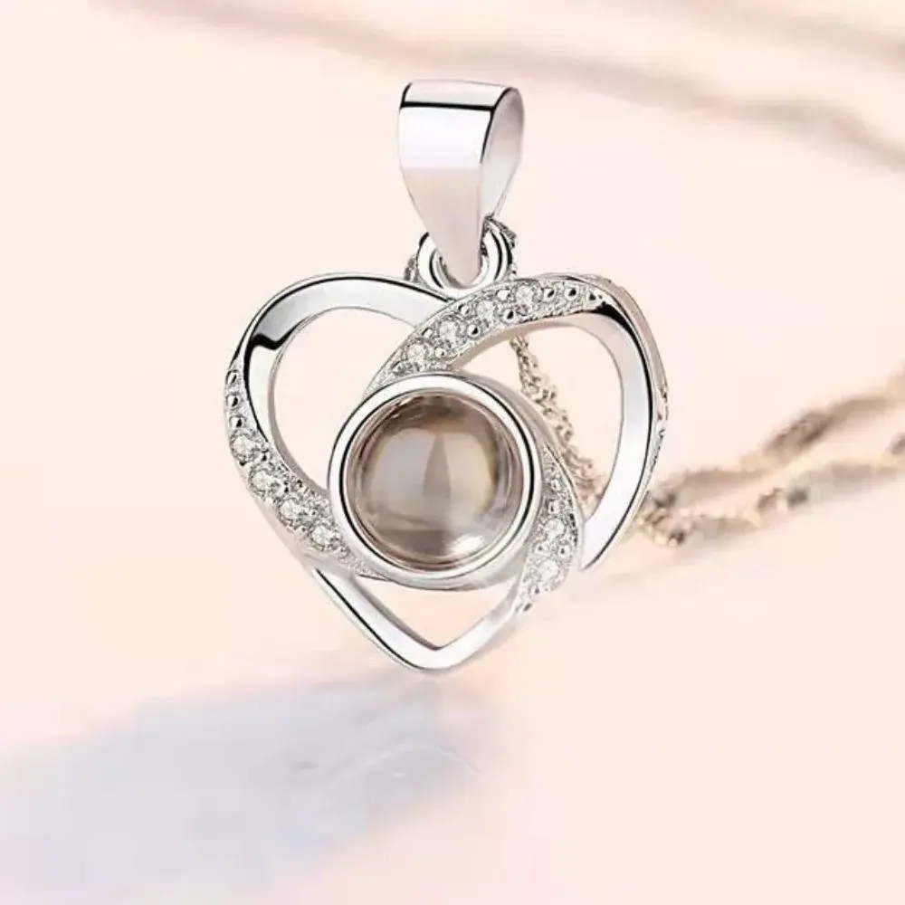 Valentine's Day Gift Projection 100 Languages Necklace Simple Heart Shaped Projection Necklace Birthday Lover Family Memory Gift