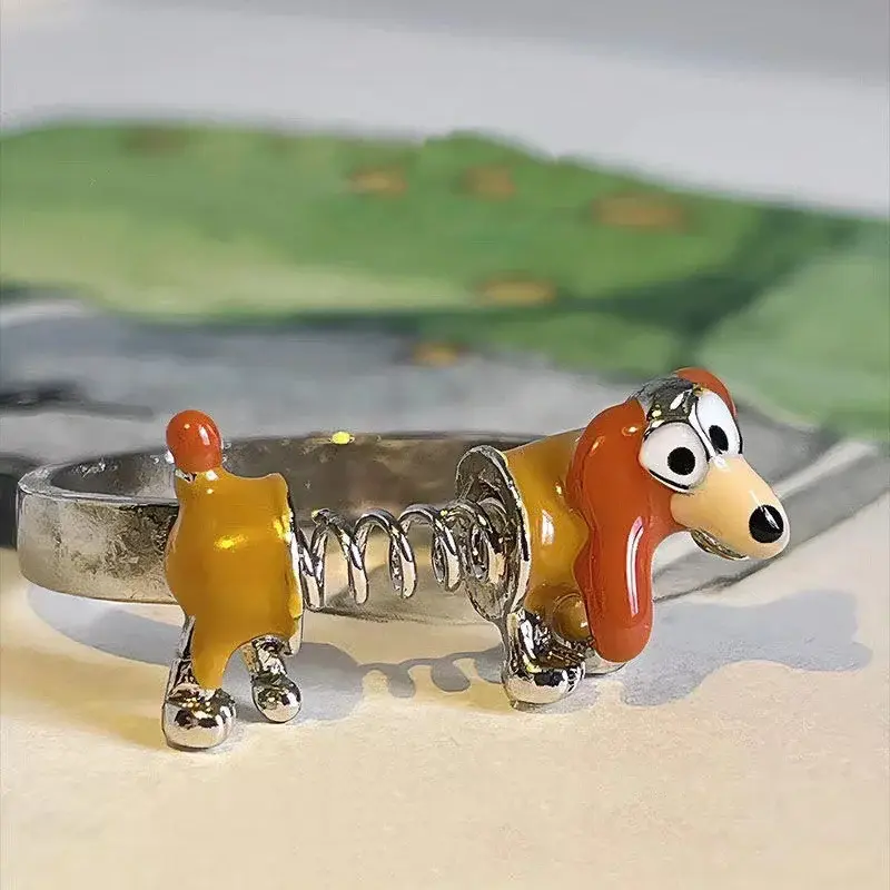 324