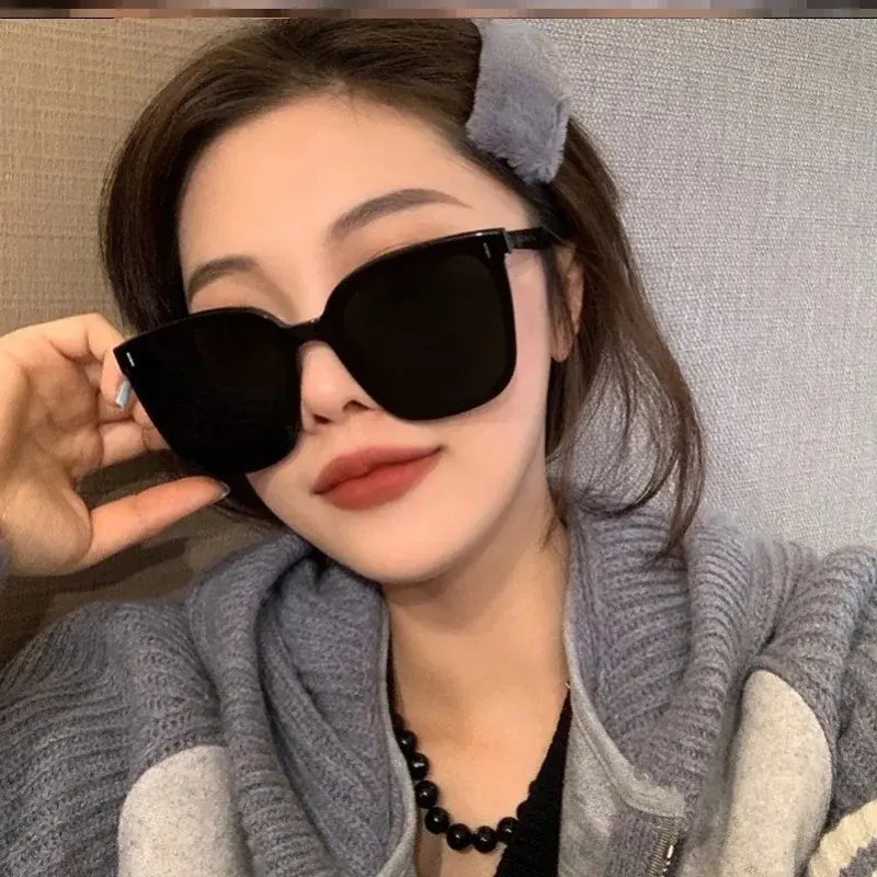 New High Quality Sunscreen Sunglasses Retro Women's Sunglasses Driving Fishing Cycling Anti-UV Classic Glasses Men's Sunglasses