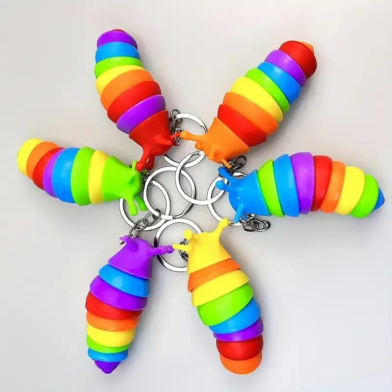 Interest Mini Slug Keychain Toys 3D Articulated Stretch Caterpillar Sensory Stress Relief Flexible Hand Toy Keyring Bag Pendents