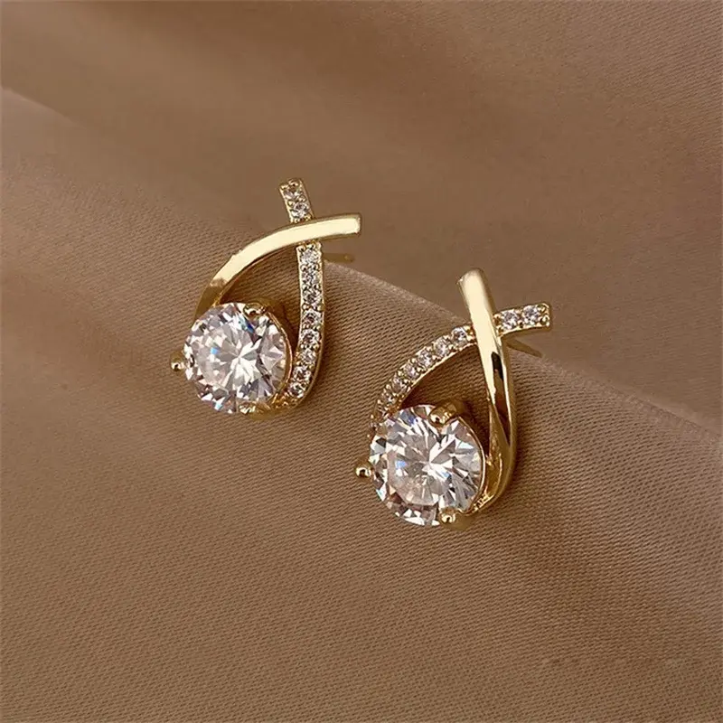 1Pair New Fashion Cross Stud Earrings for Women Girls Korean Style Elegant Crystal Jewelry Ear Rings Fishtail Lady Earrings Gift