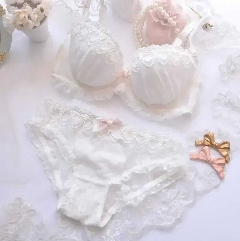 High Quality Japanese Kawaii LolitaWater-soluble Embroidery Thin Cup Girl Cute Gathering Sexy Lingerie Set Large Bra Set