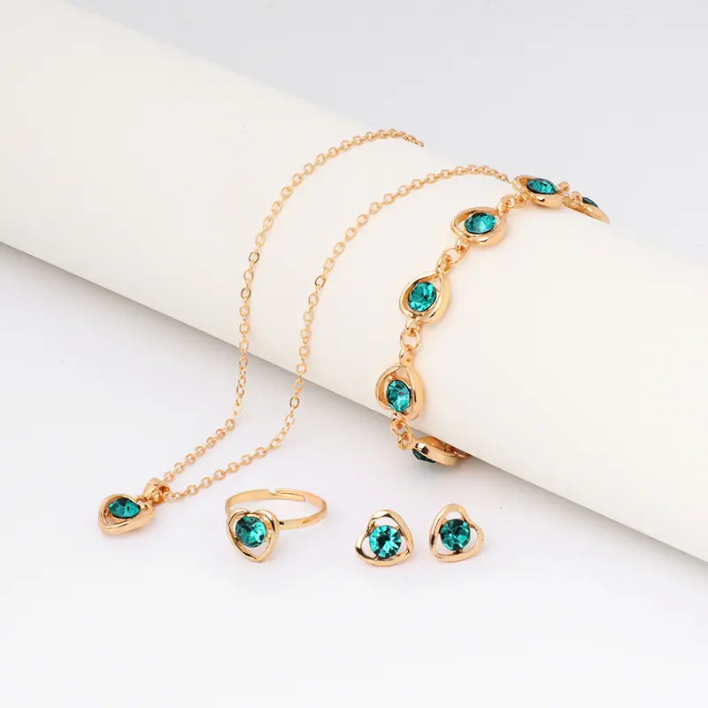 4Piece/Set Women's Fashion Personalized Crystal Love Jewelry Necklace Bracelet Ring Earring Set Jewelry Accessories