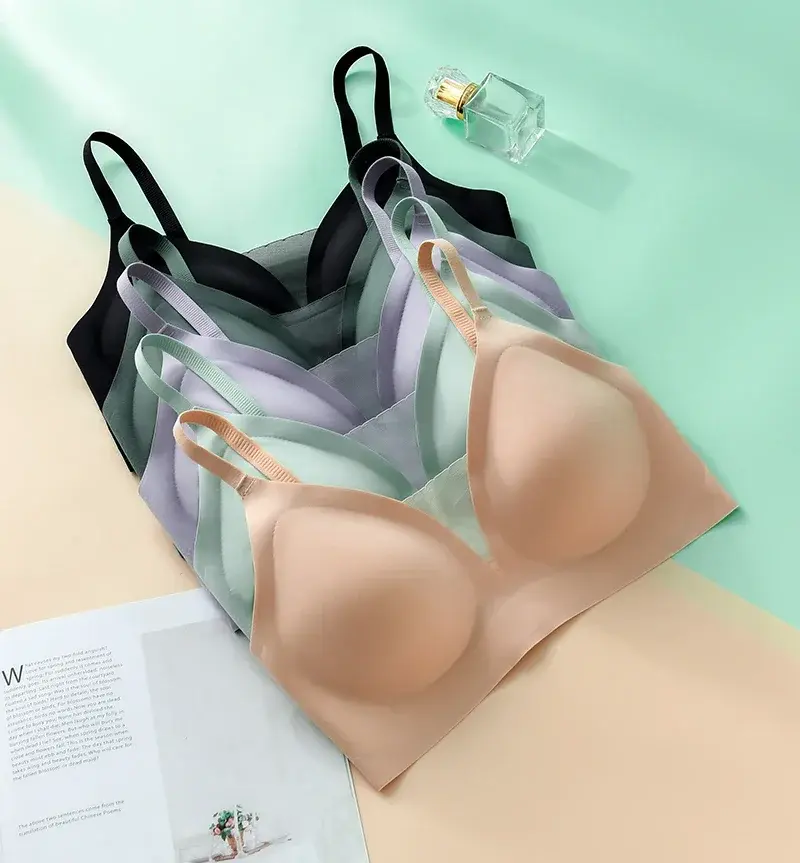Sexy Latex Seamless Underwear Women No Steel Ring Lace Tube Top Gathered Sports Pure Color Bra Breastfeeding Anti-sagging Bra