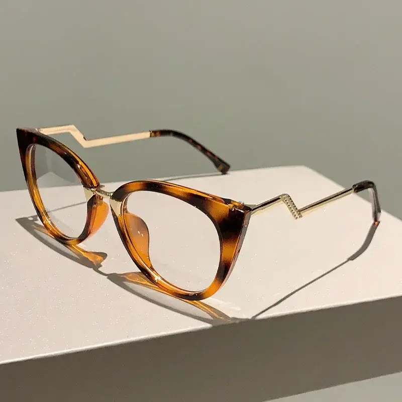 Vintage Anti Blue Light Cat Eye Sexy Ladies Glasses Women Luxury Brand Designer Trend Myopia Prescription Optical Eyewear Frames