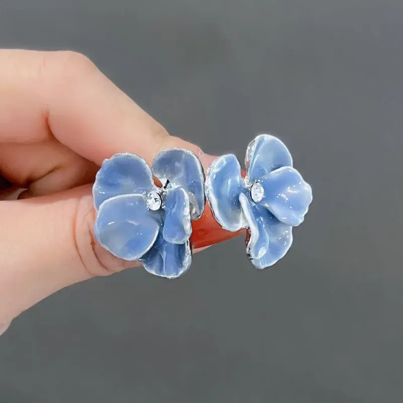 Luxury Red Blue Flower Stud Earrings for Women Wedding Party Enamel Oil Crystal Big Earrings Trendy Elegant Jewelry Girls Gift