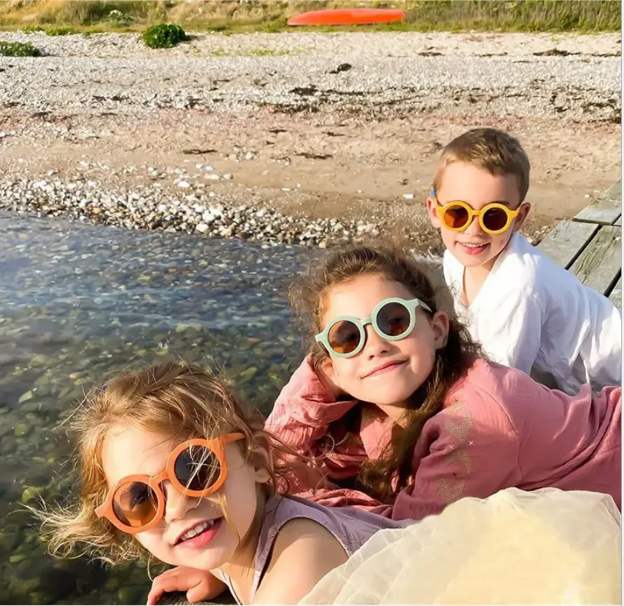 Fashion Trends Children's Sunglasses Parent-child Frosted Glasses Decorative Runway Shades Trendy Children's Sunglasses