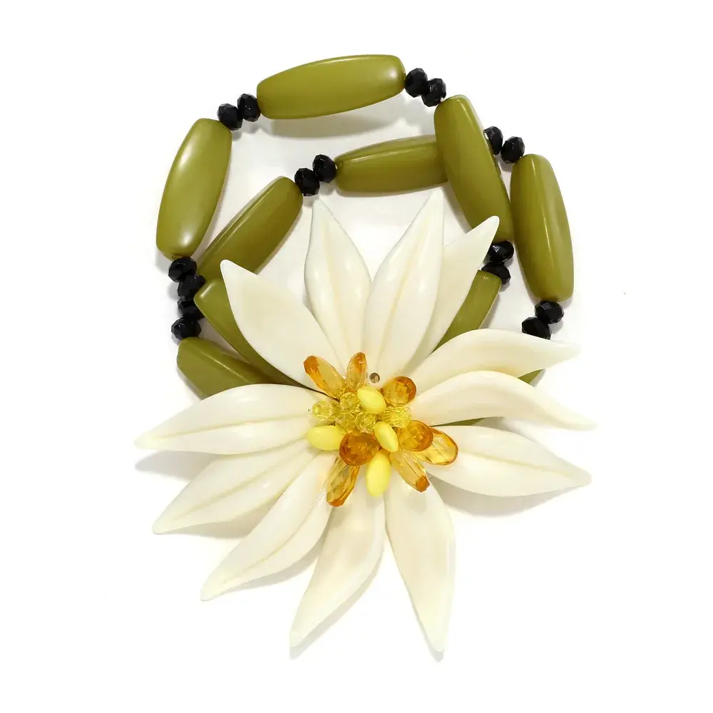 Fashion Fresh Vacation Bead Three-dimensional Large Flower Collarbone Chain Hand Woven Resin Women Necklace Earring Bracelet Set