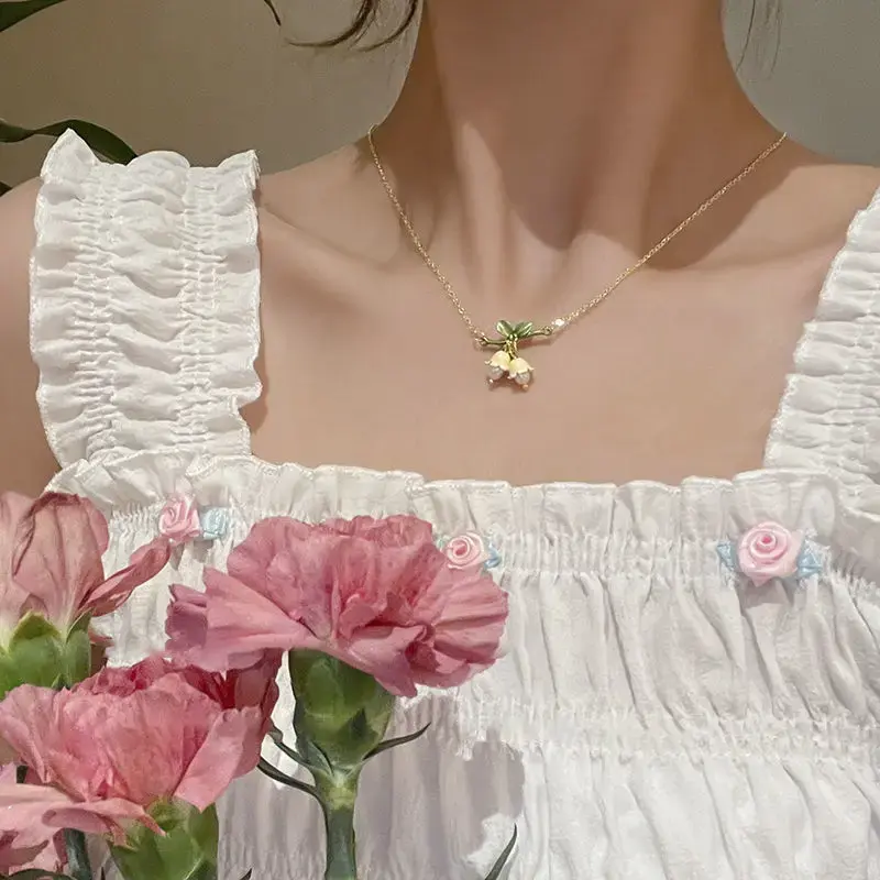 Sweet Lily of The Valley Set Bracelet Earrings Necklace Set Super Fairy Stud Earrings Girls Clavicle Chain Flower Jewelr Gifts