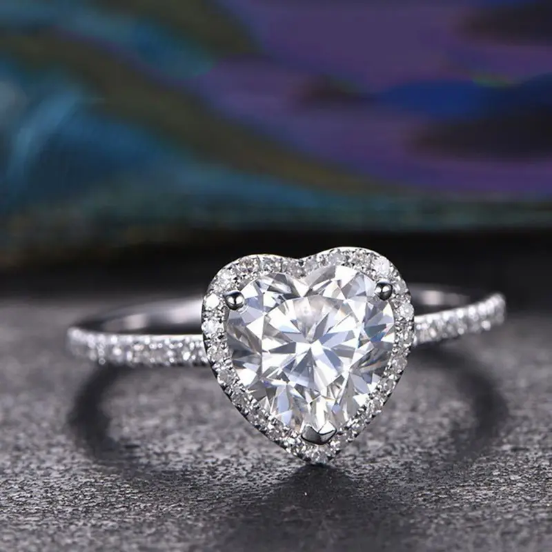 New Fashionable and Simple Love Zircon Ring for Women's Wedding Engagement Ring Exquisite Festival Gift