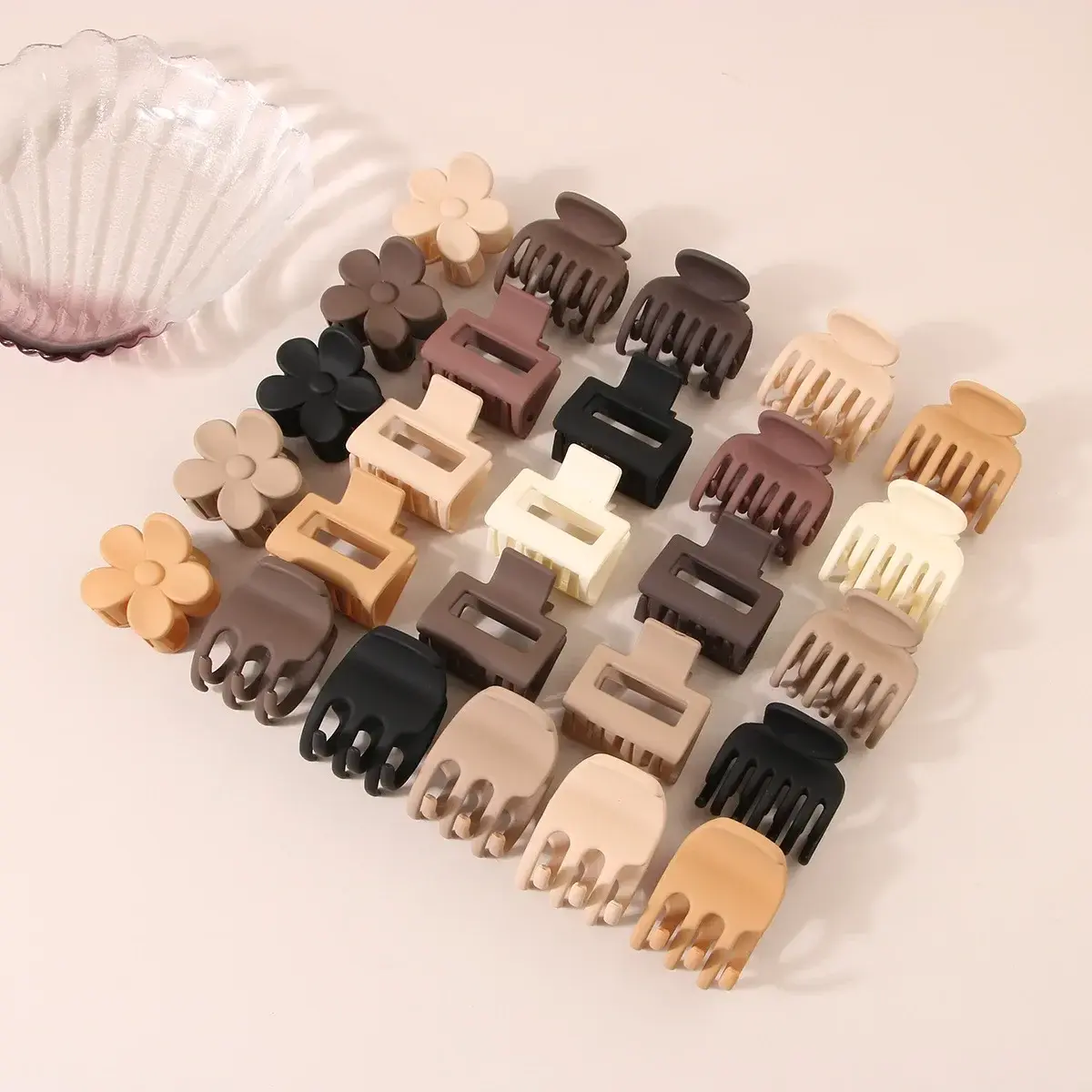 New Fashion Medium Hair Claw Clips Non-slip Crab Square Matte for Women Girls Strong Hold Banana Clips Shark Hair Clip