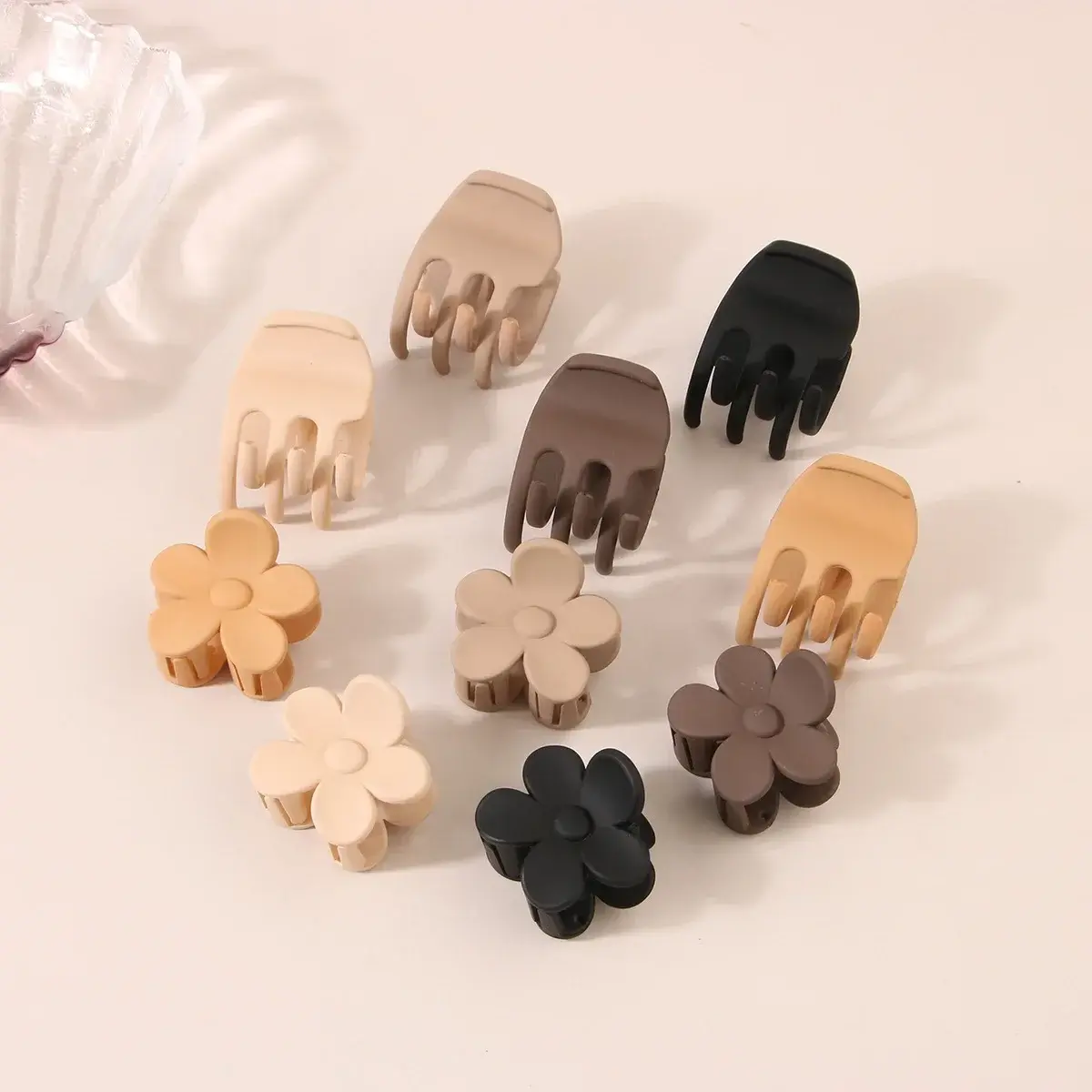 New Fashion Medium Hair Claw Clips Non-slip Crab Square Matte for Women Girls Strong Hold Banana Clips Shark Hair Clip