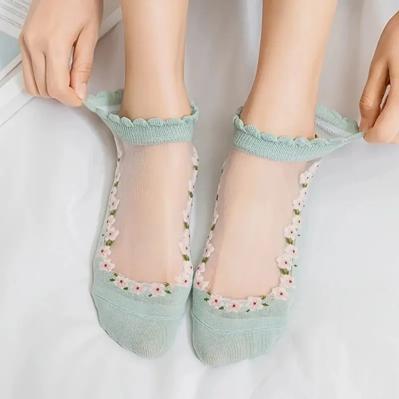 Breathable Short Socks Japanese Cute Little Fresh Ins Short Floral Glass Silk Women Socks Spring Summer Thin Crystal Boat Socks