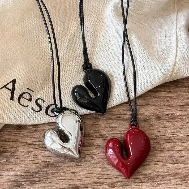 Fashion Women's Heart Pendant Necklaces Adjustable Pull-out Necklace Banquet Party Birthday Gifts Pendant Jewelry  Accessories