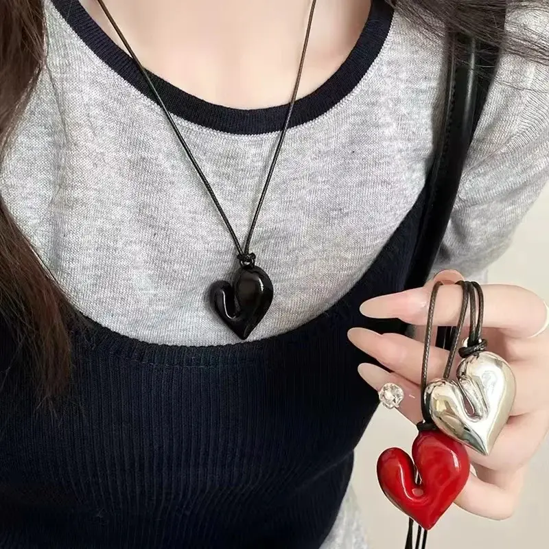 Fashion Women's Heart Pendant Necklaces Adjustable Pull-out Necklace Banquet Party Birthday Gifts Pendant Jewelry  Accessories