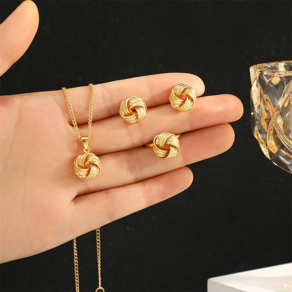 4pcs/set Gold Color Metal Twist Sphere Earrings Necklace Ring Jewelry Set Women Girls Trendy Geometric Vintage Accesories