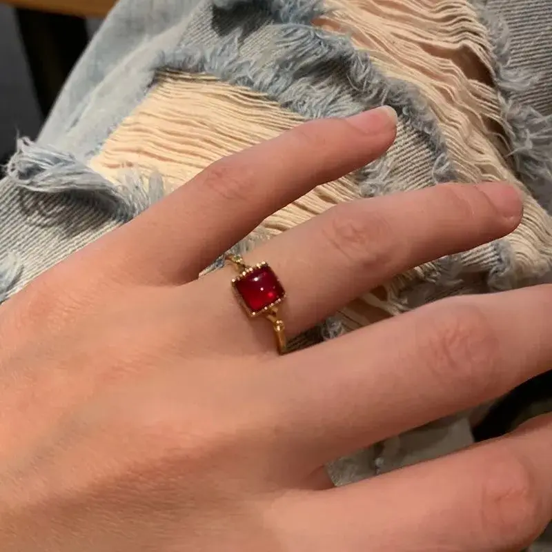 Fashion Vintage Gothic Red Crystal Cross Geometry Open Rings for Women Y2k Punk Creative Grunge Jewelry Accessories Gift