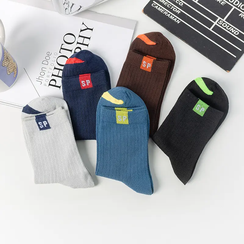 1/5 Pairs Mid-Calf Socks Warm Socks Long Sweat-Absorbing Breathable Socks Trendy Versatile Fall and Winter Sports Sock