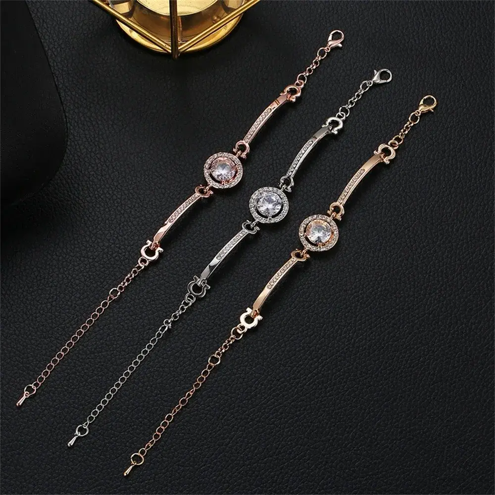 팔찌 Luxury Clear Crystals Zircon Bracelet Women Adjustable Round Bangle Bracelet Party Jewelry Valentine's Day Gift Matching