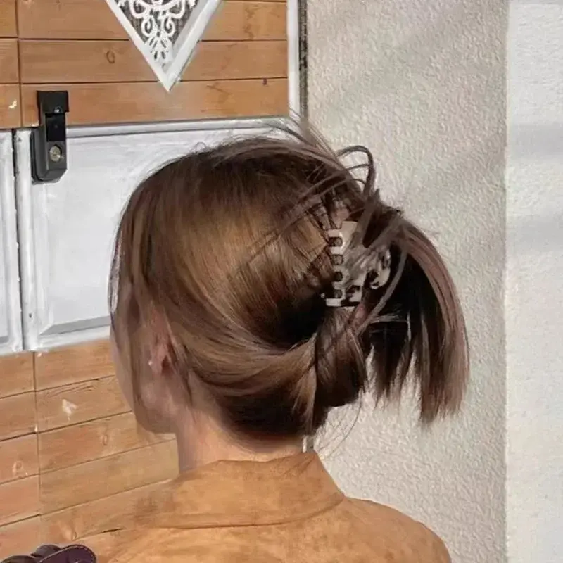 New Fashion Korean Acetate Hair Crabs Red Hair Clips Girls Women Tie Up Hairs Shark Hair Clip Accessories Ponytail Hairs Clip