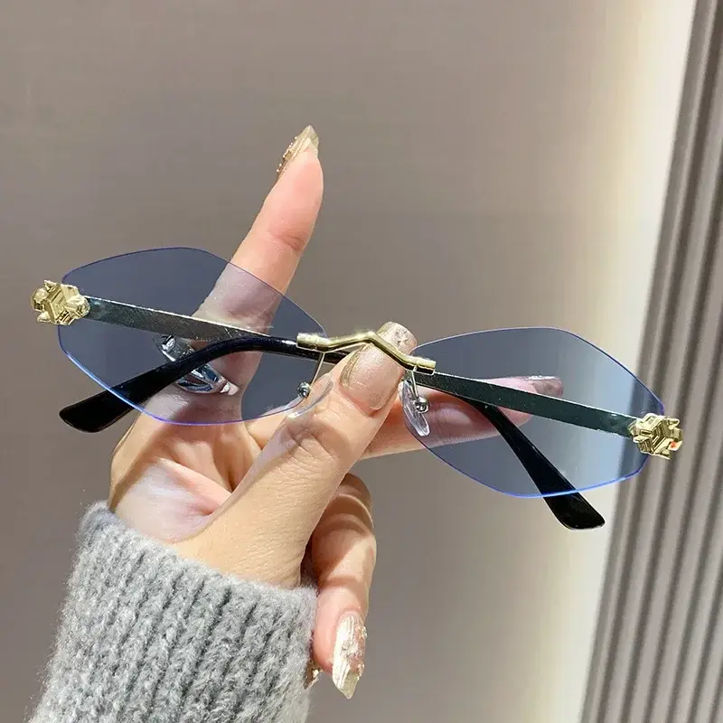 New High Quality Fashion Sunglasses Women Retro Metal Small Diamond Frame Vintage Luxury Rhombus Rimless Shades Men Glasses