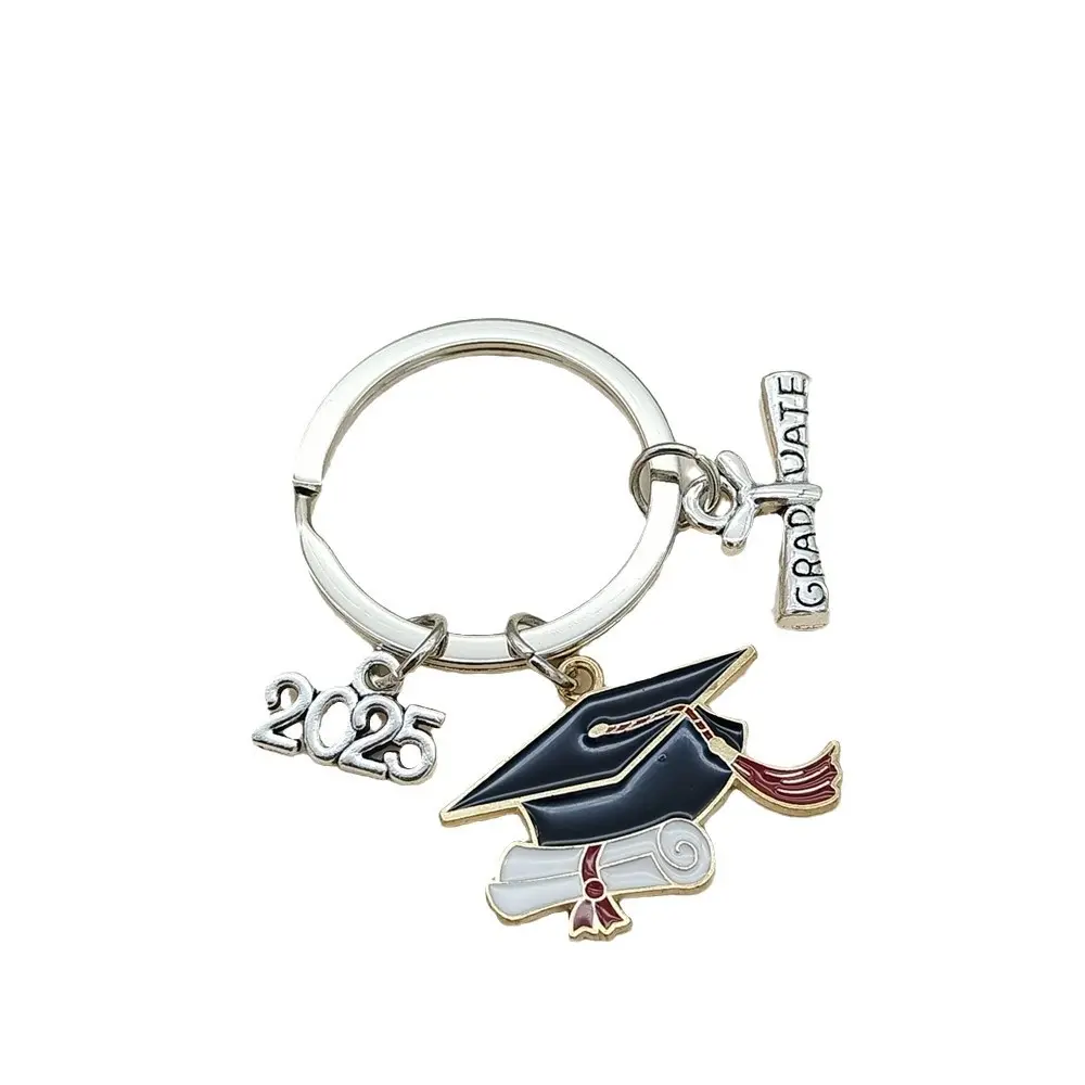 2025 New Graduation Ceremony Keychain Graduation Lovely Enamel Graduation Cap Keychain Commemorative Graduate Key Chains Gift