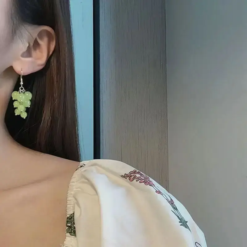 Fashion Women Grape Earrings Simple Fruit Beads Drop Dangle Hook Earring Luxury Party Trendy Jewelry Accessories Gift