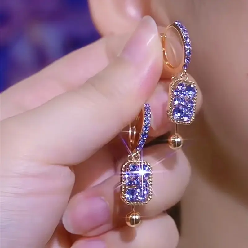 New Luxury Fashionable Unique Zircon Square Pendant Earrings for Women Exquisite Temperamental Ladies Party Premium Jewelry Gift