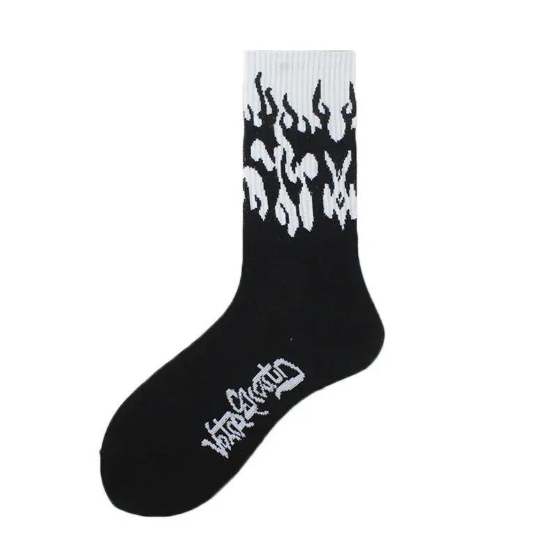 1 Pair Women Fashion Hip Hop Hit Color on Fire Crew Socks Red Flame Blaze Power Torch Hot Warmth Street Skateboard Socks