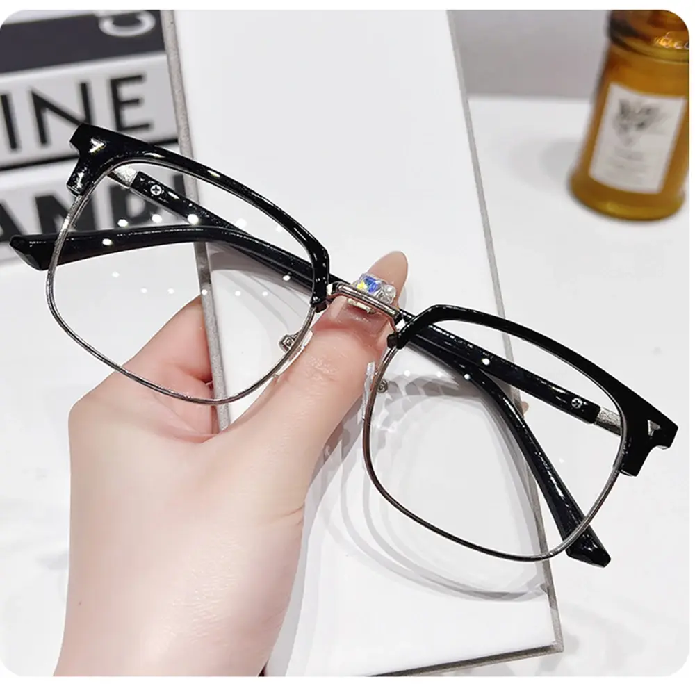 New Fashion Man Photochromic Colored Glasses Half Frame Anti Blue Light Discoloration Eyepiece Computer Transparent Sunglasses
