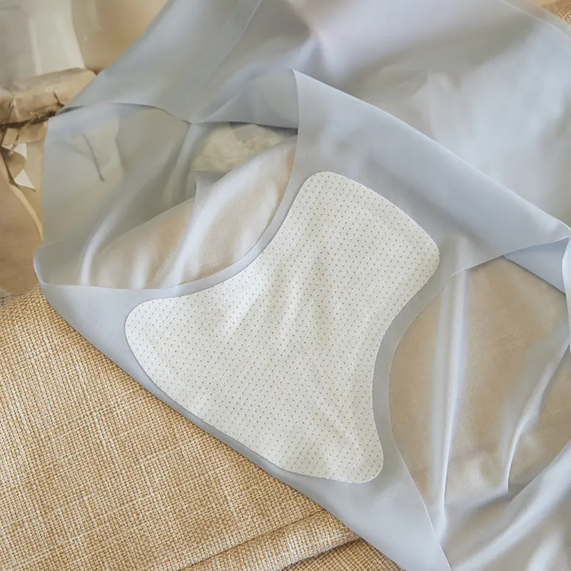 Ice Silk Seamless Comfortable Breathable Underwear Women's Ultra-thin Sense Quick-drying Panties Peach Hip Fitness Sexy Briefs