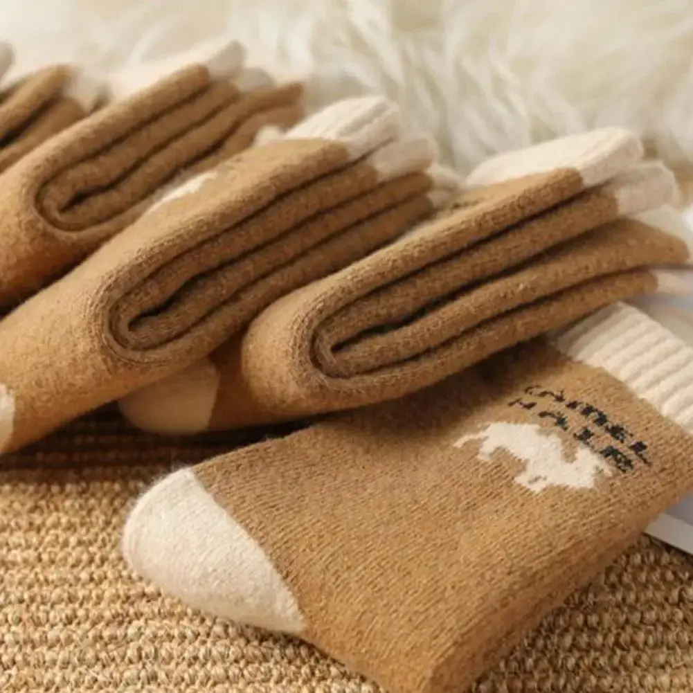 1 Pairs New Men's and Women's Socks Camel Hair Warm Socks Fashion Casual Autumn Winter Socks High Quality Camel