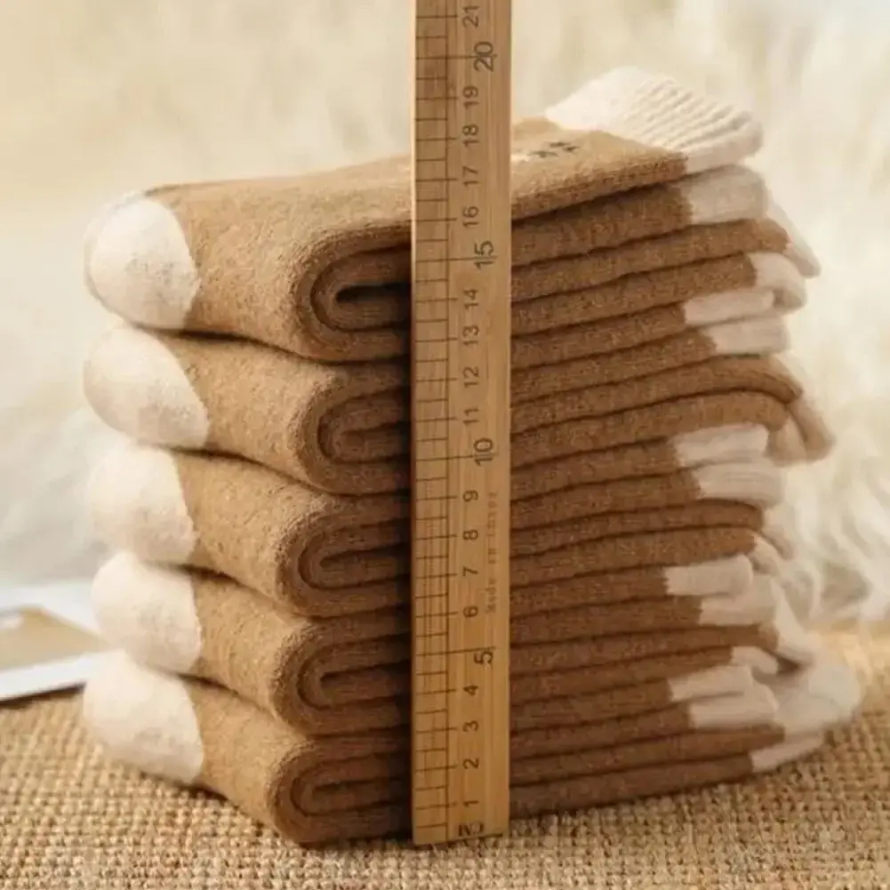 1 Pairs New Men's and Women's Socks Camel Hair Warm Socks Fashion Casual Autumn Winter Socks High Quality Camel