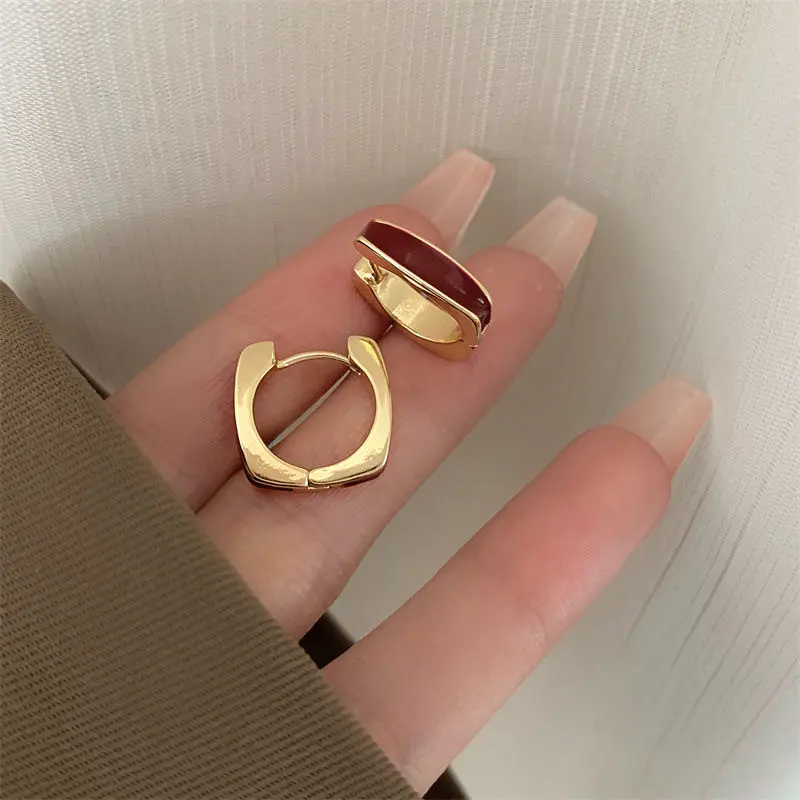 New Trend Oil-dropping Geometric Square Earrings for Women Simple Fashion Retro Earrings Temperament Girls Daily Wear Jewelry
