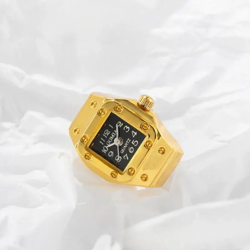 Fashion Creative Design Men's and Women's Finger Ring Watch Rivet Peach Heart Retro Ring Watch Men's and Women's Party Jewelry