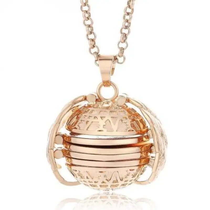 DIY 4 Photo Storage Pendant Metal Angel Wings Locket Necklace Jewelry Fashion Romantic Album Box Accessories Family Lover Gifts