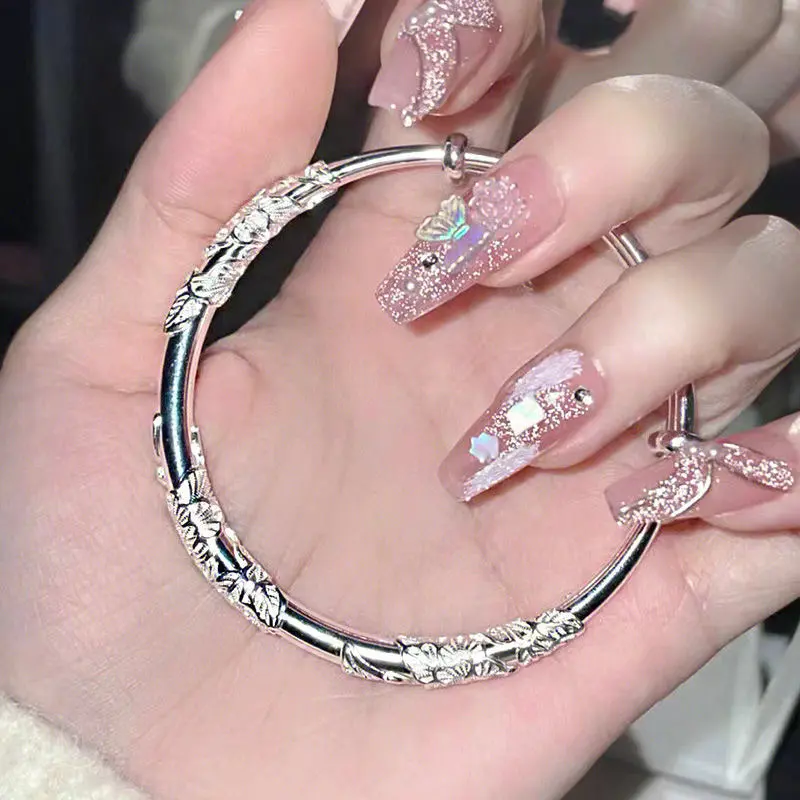 Silver Flowers Fashion Bracelet Women Simple Texture Adjustable Solid Bracelets Light Luxury Bangles Party Jewelry