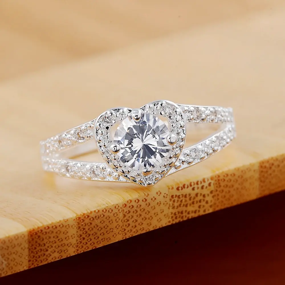 New Heart-shaped Silver Elegant Heart Zircon Ring Classic for Women Fashion Wedding Engagement Gift Charm Jewelry