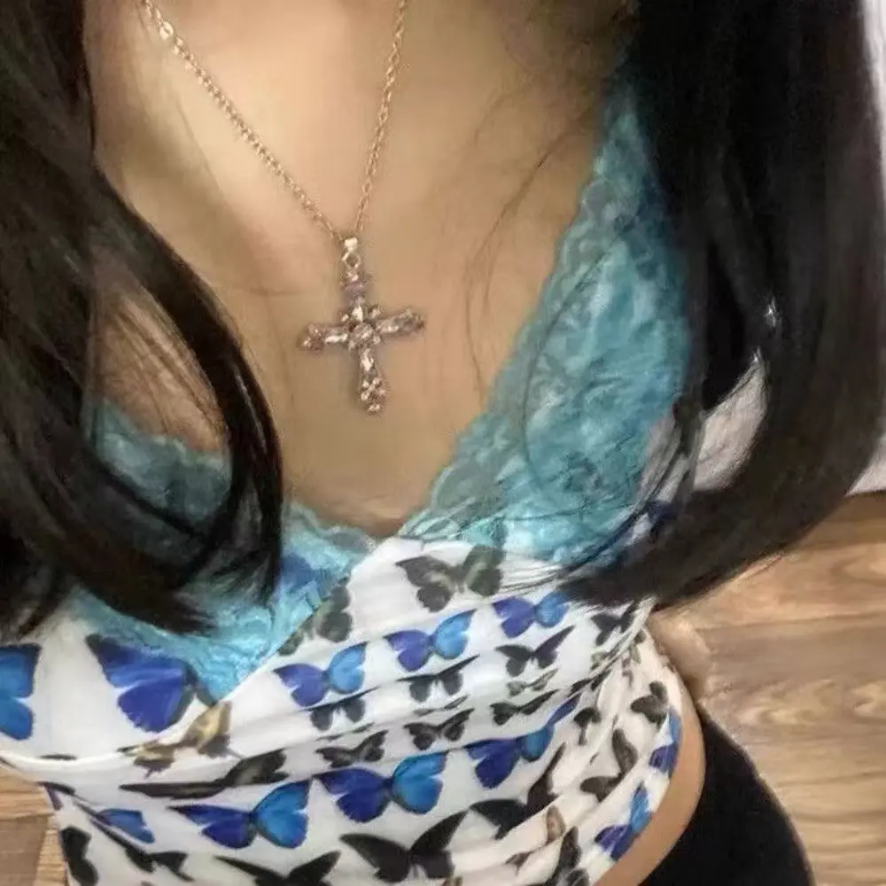 Fashion Pink Y2K Retro Cross Pendant Necklace Hip Hop Goth Women Religious Chain Necklaces Girls Punk Party Trendy Jewelry Gifts