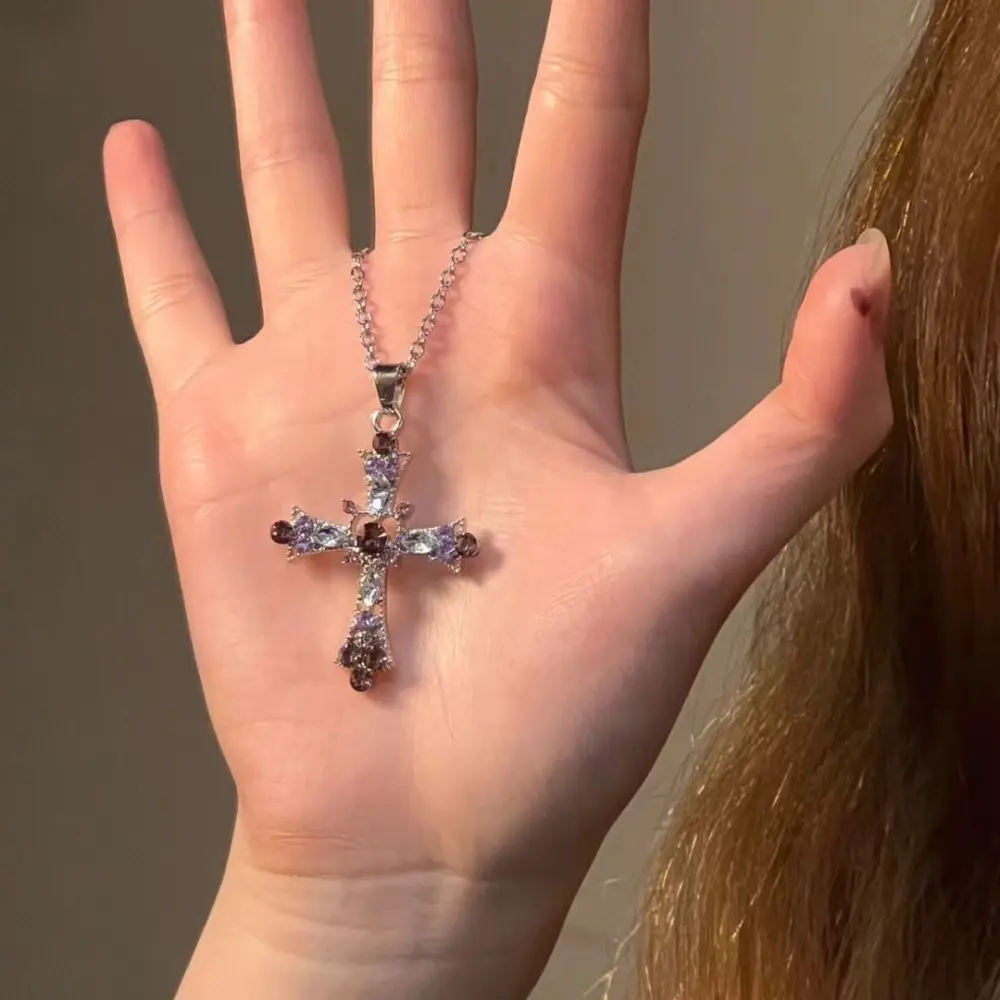 Fashion Pink Y2K Retro Cross Pendant Necklace Hip Hop Goth Women Religious Chain Necklaces Girls Punk Party Trendy Jewelry Gifts