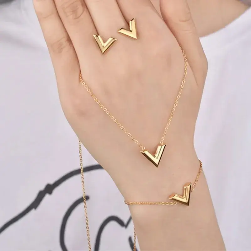 New Fashion Simple V-shaped Stainless Steel Bracelet Necklace Earrings Set Exquisite Personality Pendant Design Women Jewelry