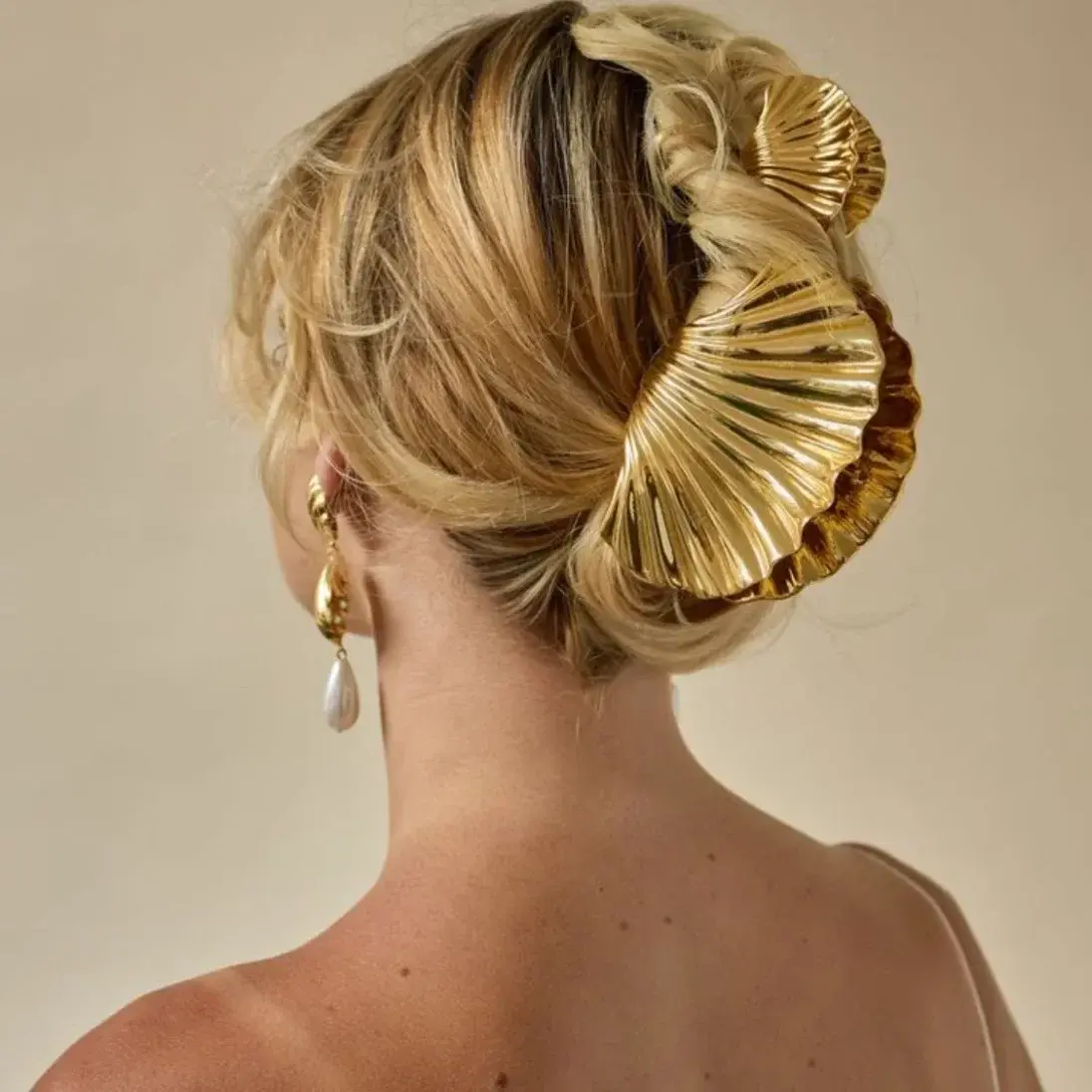 Metal Texture Shell Starfish Shape Hair Clip Fashion Ladies Ponytail Hair Accessories Girls Hairpin Fashion Accessories Gifts