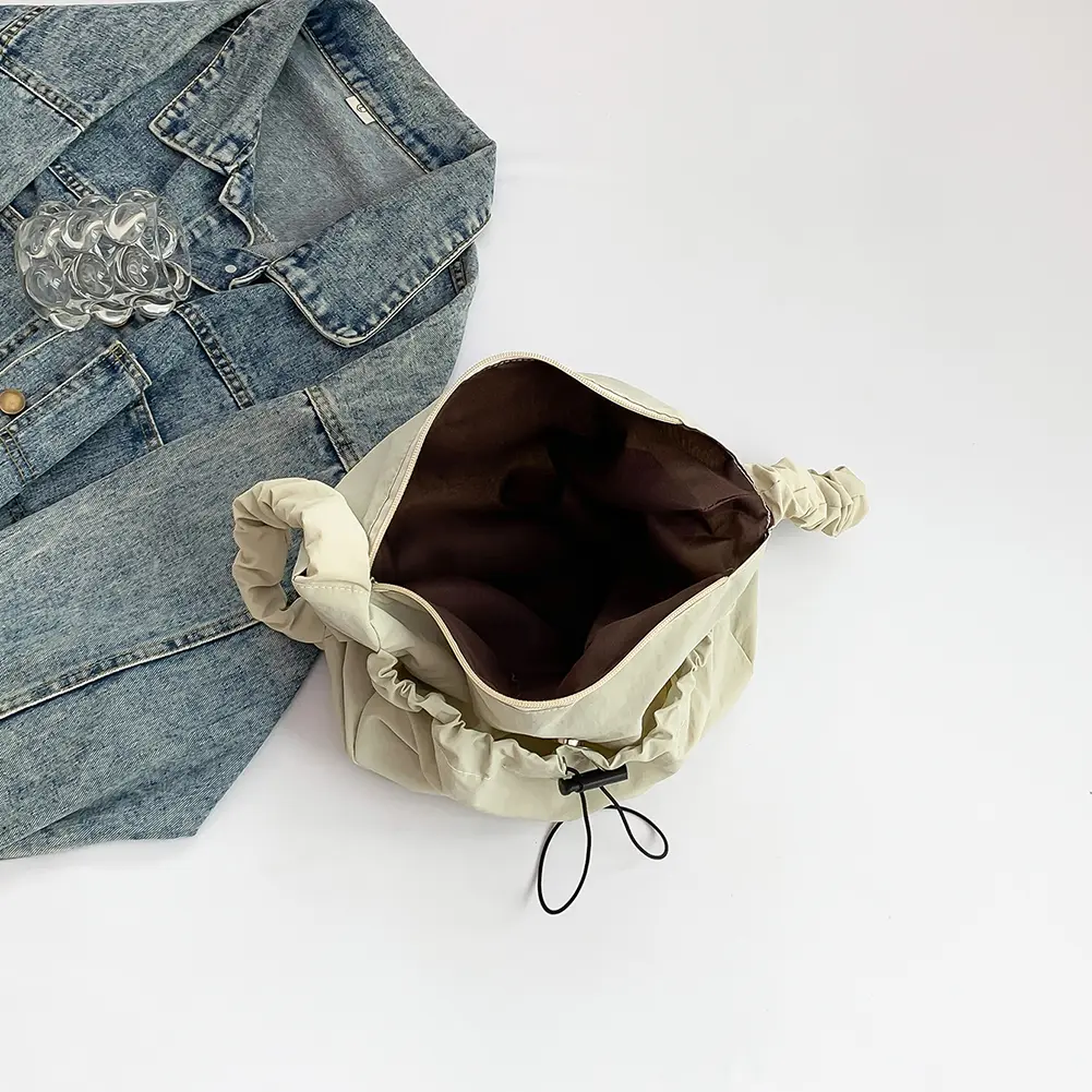 Women Pleated Crossbody Bag Adjustable Strap Drawstring Satchel Bag Large Capacity Cloud Drawstring Hobo Bag Ladies Outdoor Bag