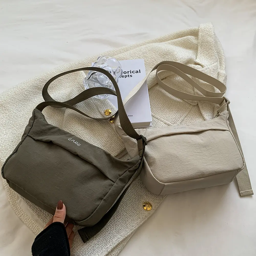 Shoulder Bag for Women with Inner Pocket Crescent Bag Nylon Zipper Hobo Bag Sling Bag for Work Travel