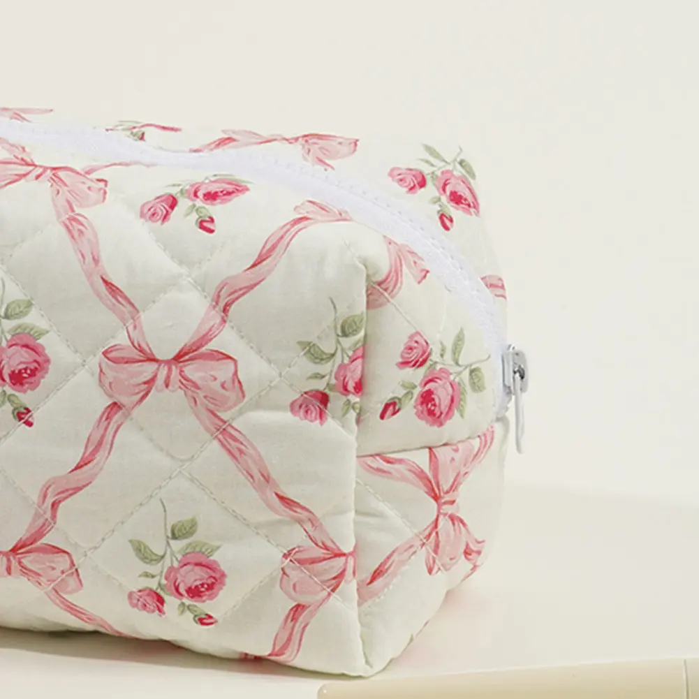Cute Bow Floral Makeup Bag with Zipper Travel Makeup Pouch Cotton Quilted Makeup Organizer Storage Bag Large for Women Girls