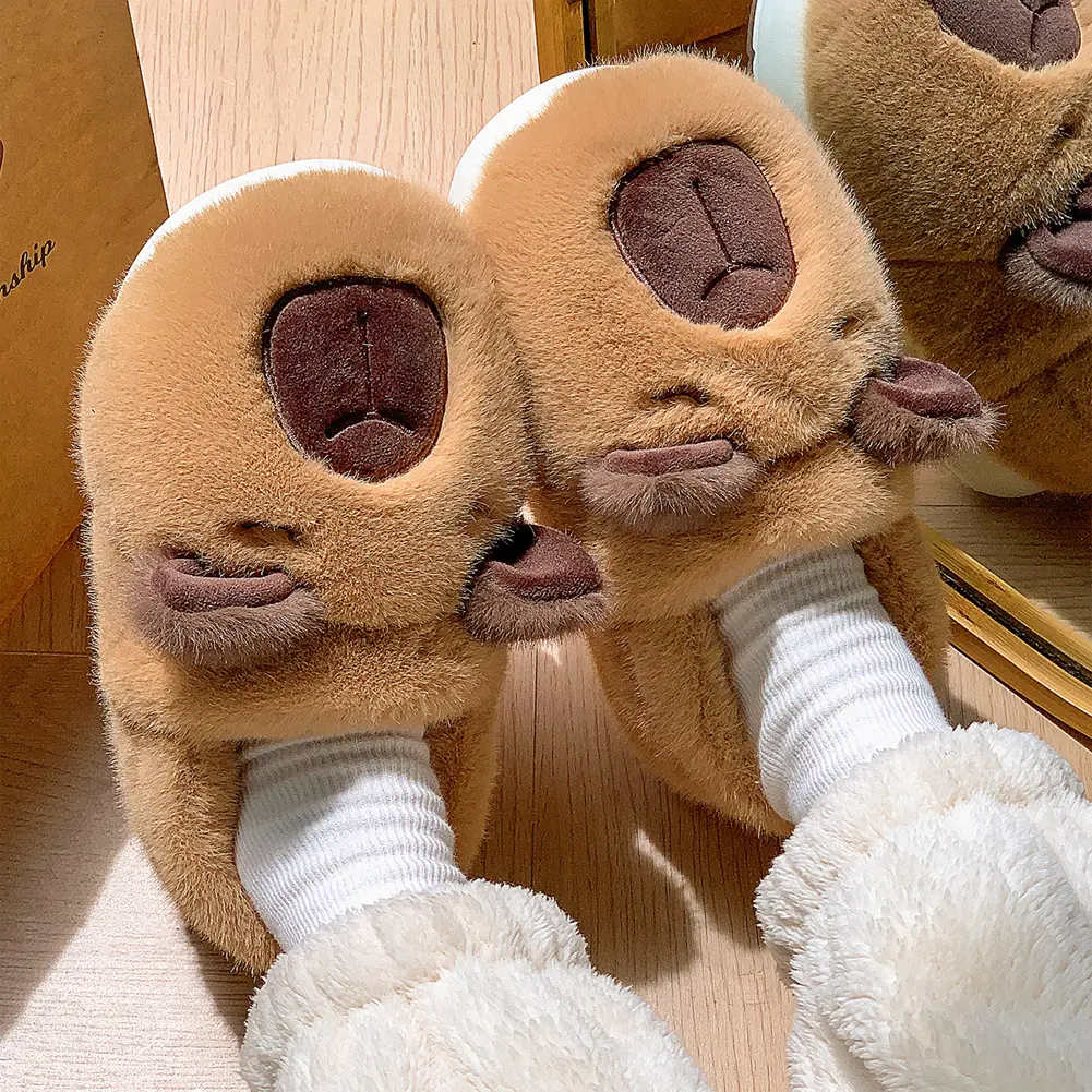 Plush Capybara Slippers Fluffy Couple Slippers Cute Furry Animal Slippers Comfortable Fuzzy Capybara Slippers Non-Slip for Women