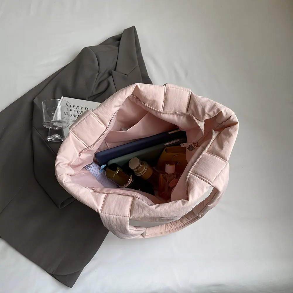 Puffer Tote Bag for Women Quilted Handbag Solid Color Travel Bag Underarm Bag for Commuting Shopping