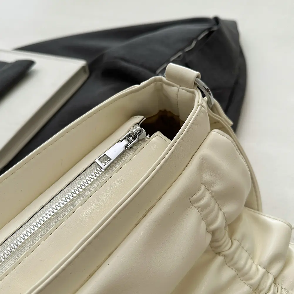 Women Trendy Carrying Bag PU Leather Bowknot Stylish Crossbody Bag Adjustable Strap Simple Messenger Bag Daily Sling Bag