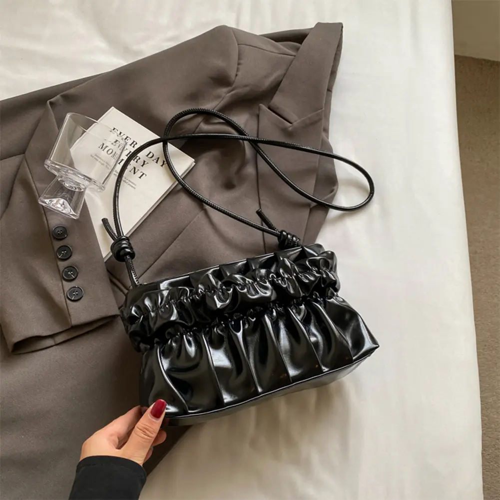 Women Shoulder Bag Adjustable Strap Square Bag Pleated PU Leather Satchel Purse Solid Color Hobo Bag for Commuting Travel